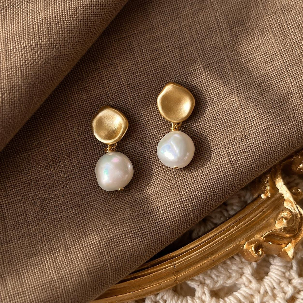 Freshwater Pearl Drop Earrings